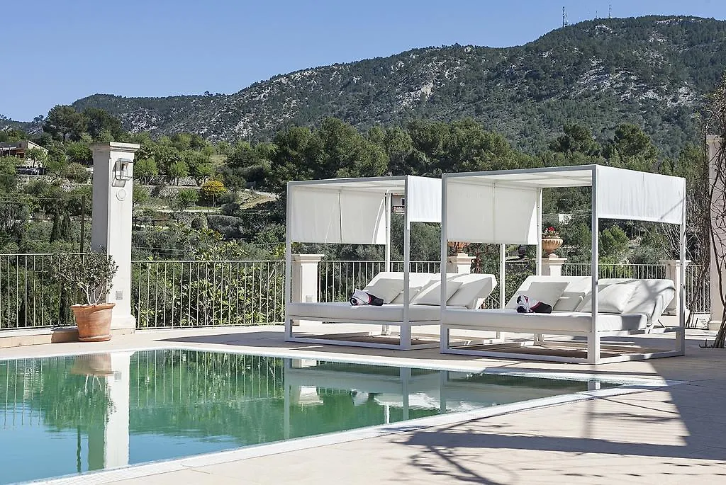 Majestic Holiday Estate in Calvia Villa