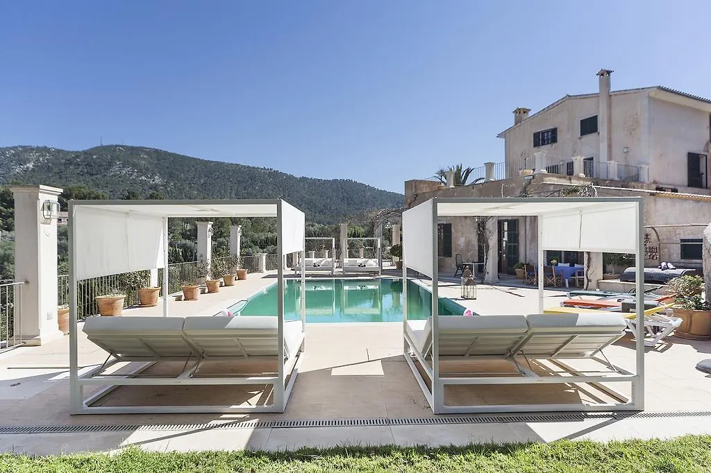 Majestic Holiday Estate in Calvia Villa