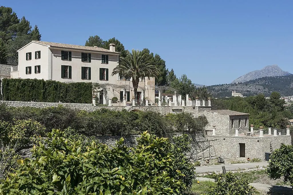 Majestic Holiday Estate in Calvia Villa